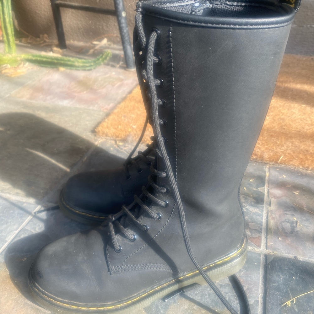 Dr. Marten Junior 1914 J tall boots